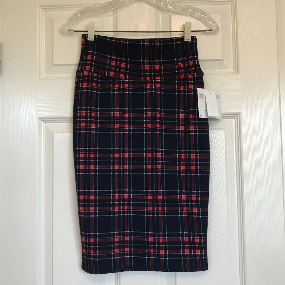 NWT Lularoe Cassie Skirt